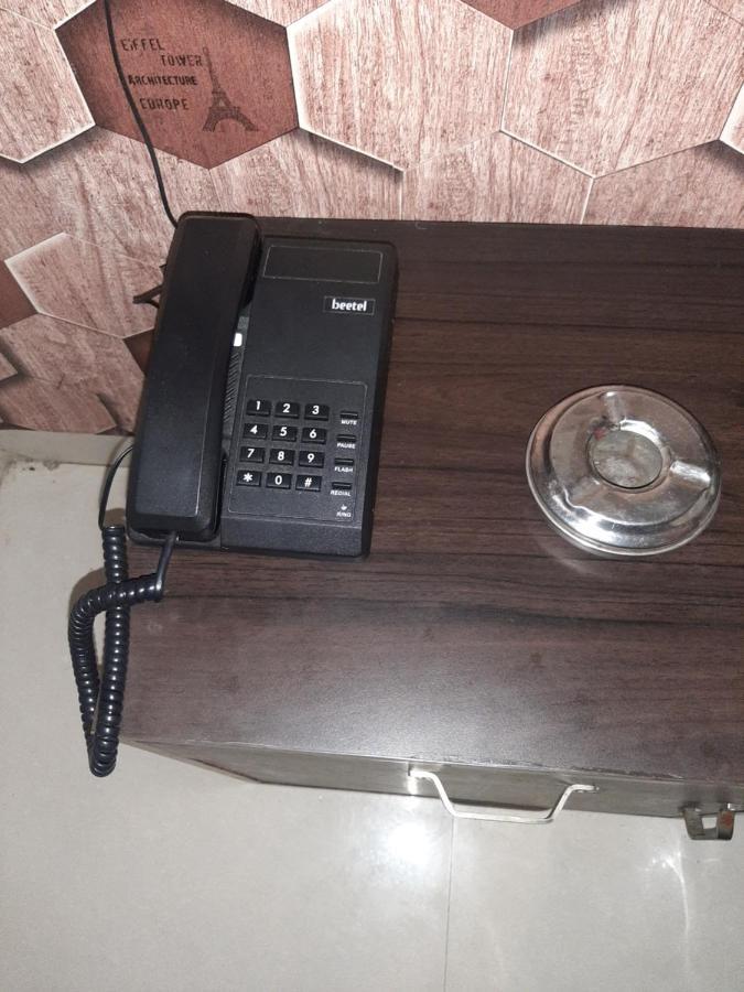 Hotel Hollywood Zirakpur 外观 照片